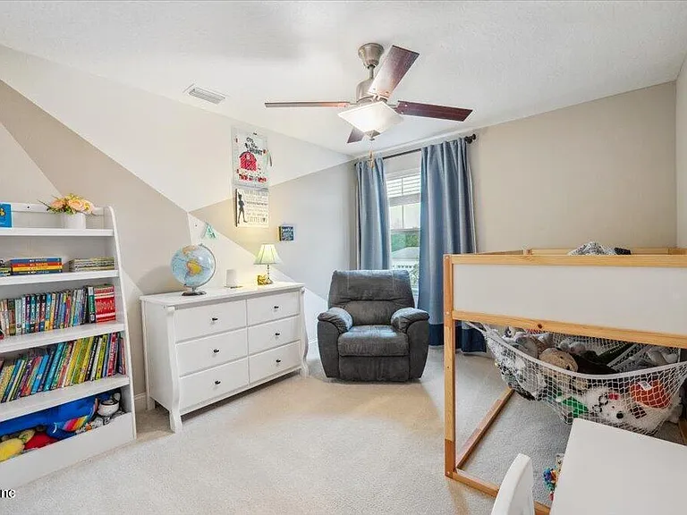 1120 Persimmon Dr — Photo 28