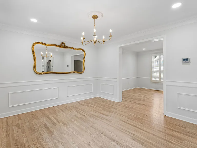 306 Candlewood Ln — Photo 12