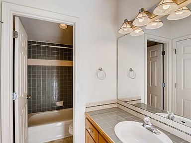 8522 Midvale Ave N #A, Seattle, WA 98103 | Zillow