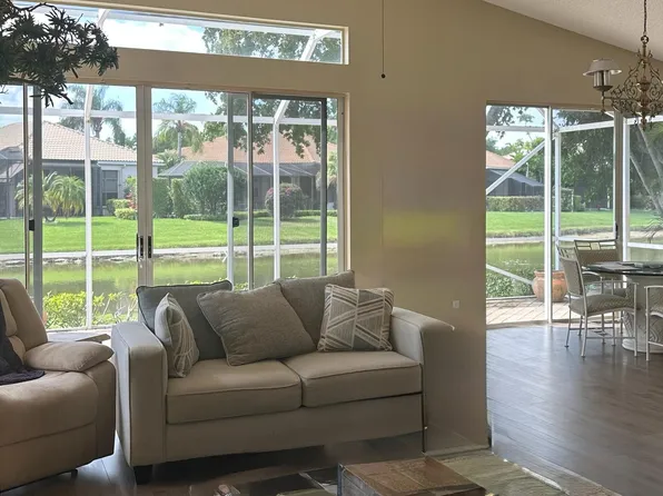 4554 Carlton Golf Drive, Lake Worth, FL 33449