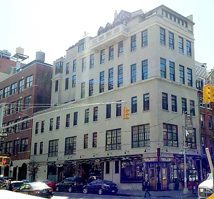 Rented by Big Apple NYC | media 40