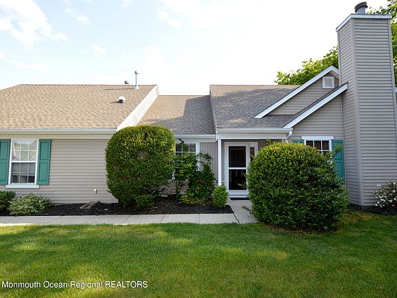 3rd image of 3629 Vicari Avenue