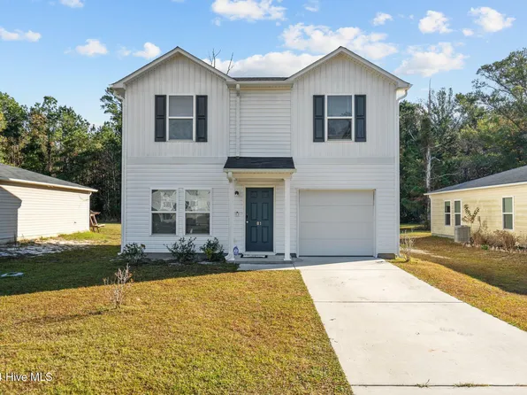 81 Shamrock Drive SW, Sunset Beach, NC 28468