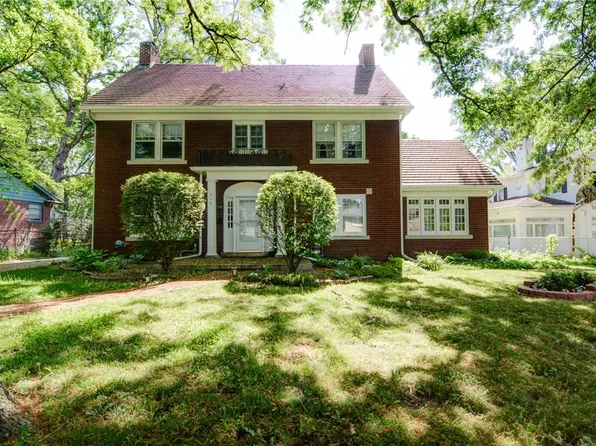 616 S Seigel St, Decatur, IL 62522