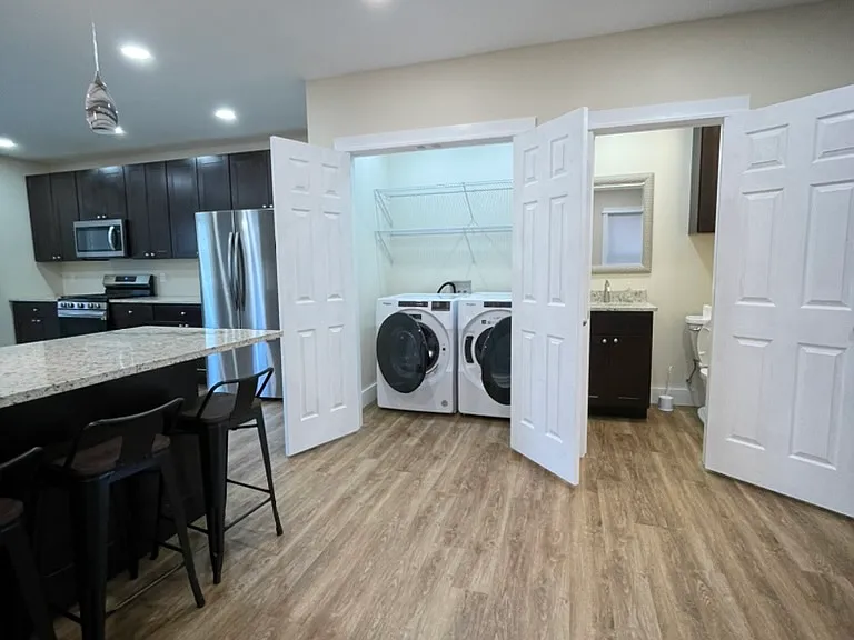 324 Susquehanna St — Photo 2