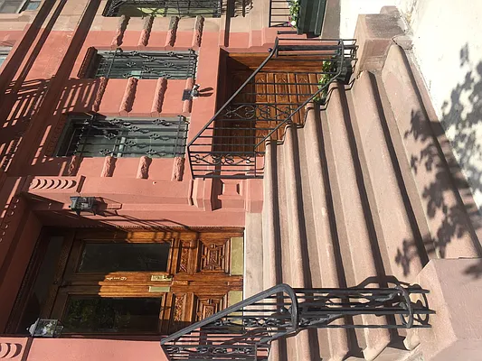 Rented by Moving Forward Real Estate NYC | media 76