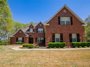 8962 Pikes Peak Rd, Rogers, AR 72756