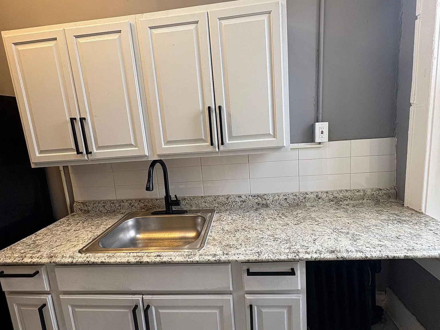 2 bed, $2,000 — Photo 3