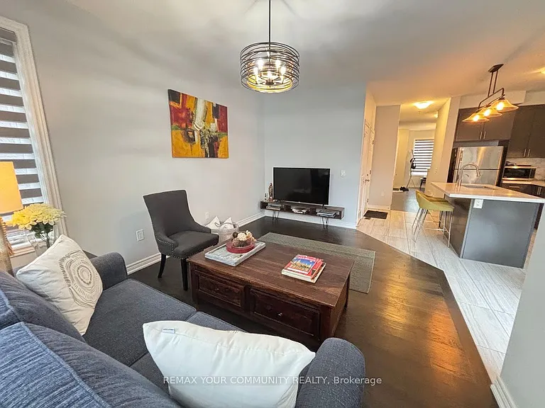 3 Frederick Pearson St — Photo 5
