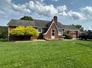 410 Pell Ave, Rocky Mount, VA 24151