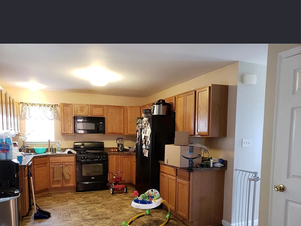 2nd image of 8757 Stockton Ave