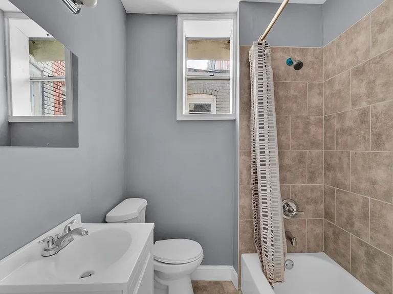 2617 E Preston St — Photo 23