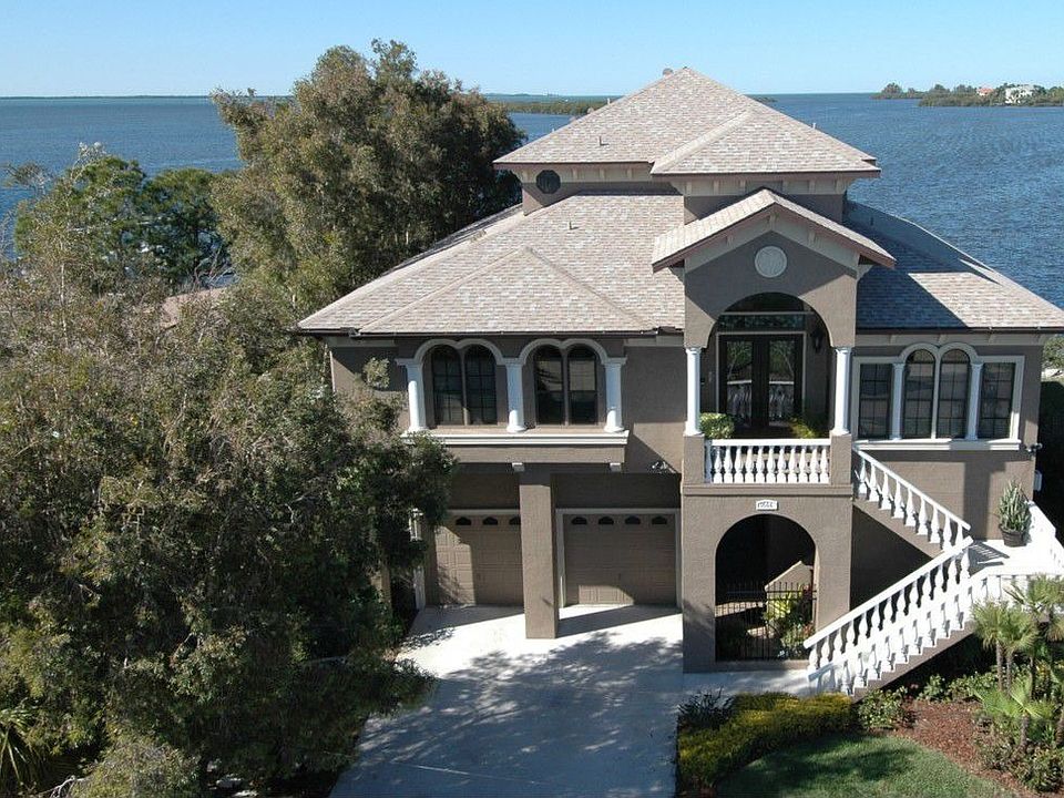 1st image of 1666 Sea Breeze Dr