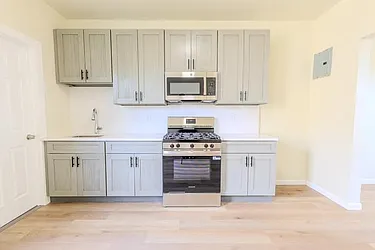4312 Kennedy Boulevard, #4