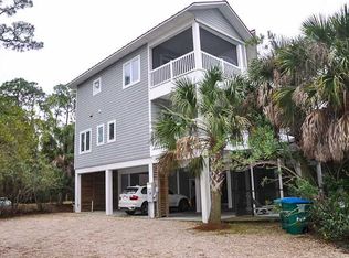 2131 Blue Heron Trl, Eastpoint, FL 32328
