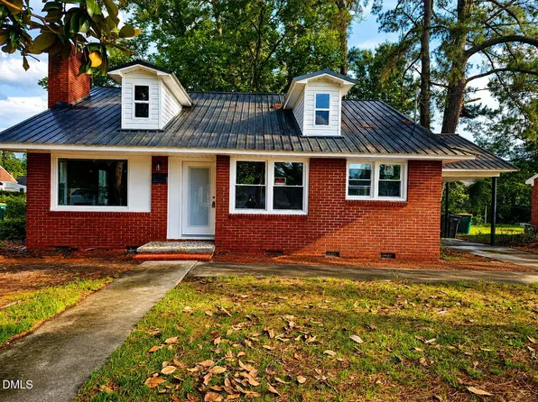 1018 9th St, Lumberton, NC 28358
