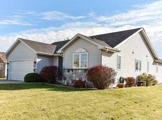 823 Northdale Dr, Racine, WI 53402