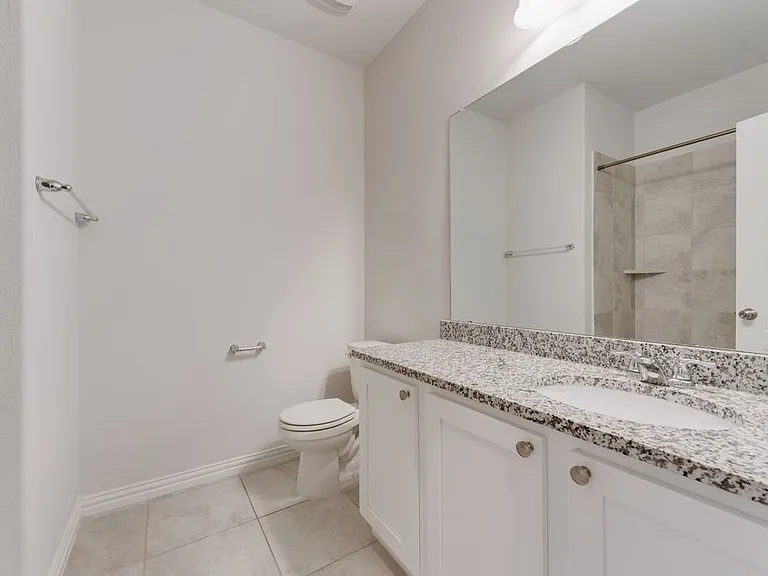 1560 Seminole Dr — Photo 12