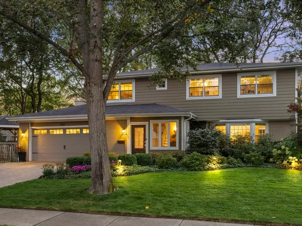 305 Richard Rd, Naperville, IL 60540