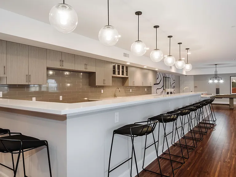 Meridia Brownstones — Photo 13