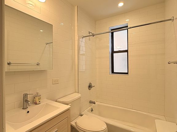 2nd image of 109-20 Queens Blvd #3I