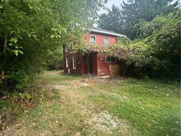 4623 Davis Rd, Perry, OH 44081