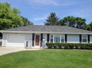 3236 N Mayfair Rd, Wauwatosa, WI 53222