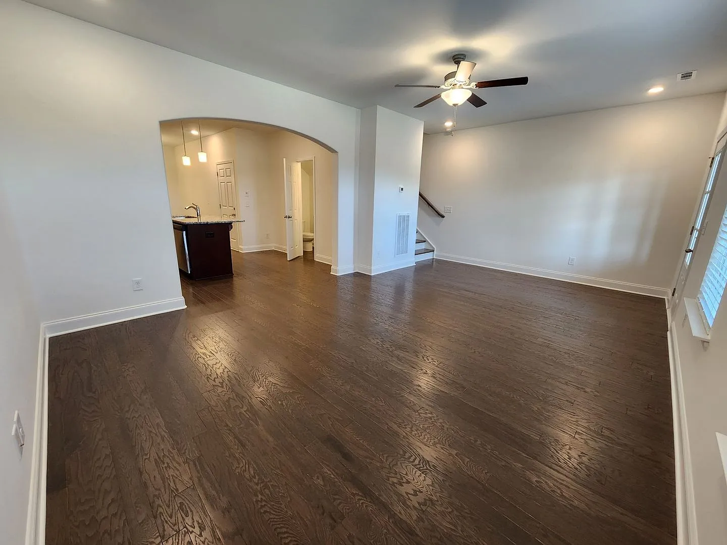 728 Hahn Ct. — Photo 4