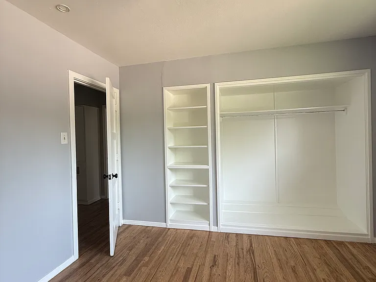 2101 College Ave #4 — Photo 11