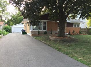 136 S Marilyn Ave, Northlake, IL 60164