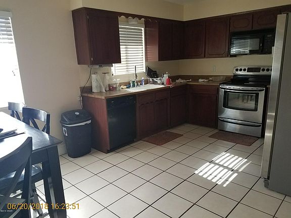 3rd image of 178 N Renee St