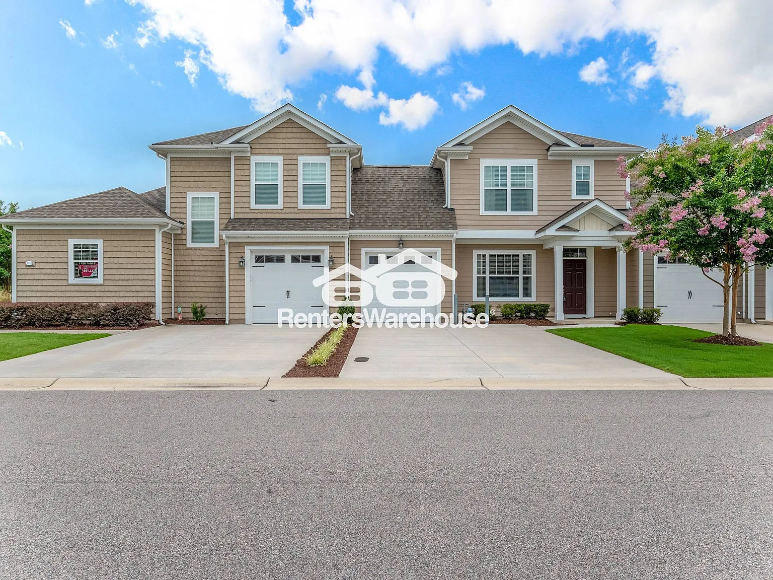 Amazing Home! — Photo 1