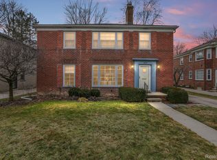 857-859 Neff Rd, Grosse Pointe, MI 48230