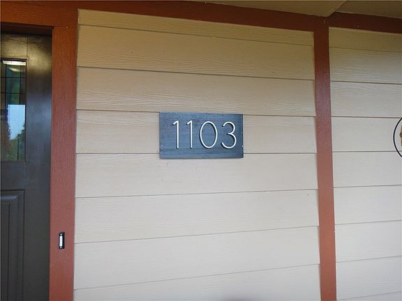 4th image of 1103 Ferndale Dr