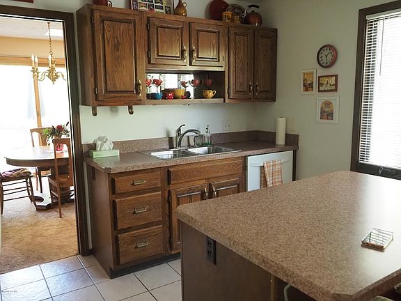 5th image of 2613 Woodhill Dr #42