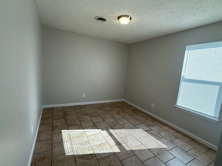 16 Markwest Cv #L — Photo 9