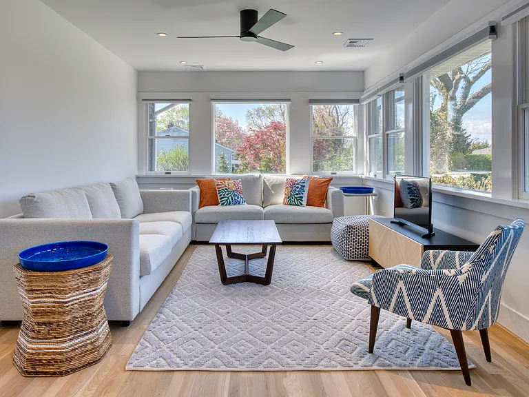 35 Ridge Dr — Photo 11