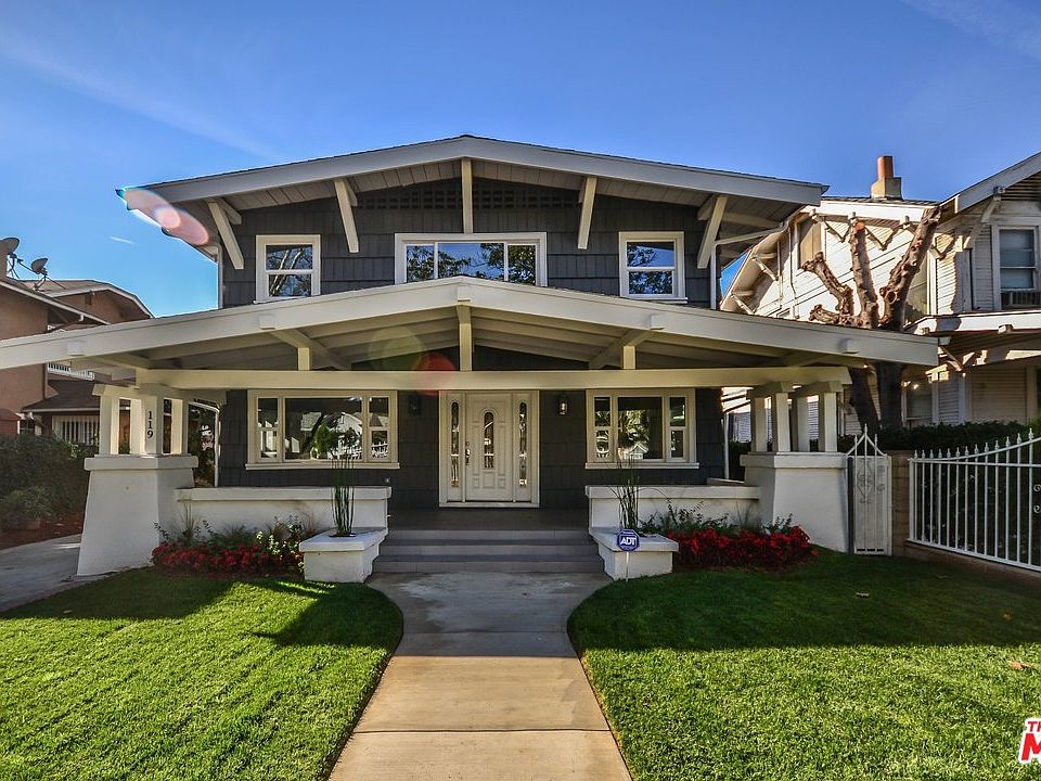 119 N Hobart Blvd