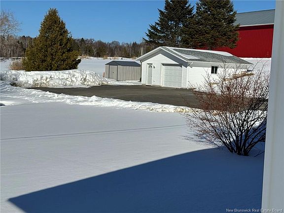 3rd image of 45 Waugh Rd