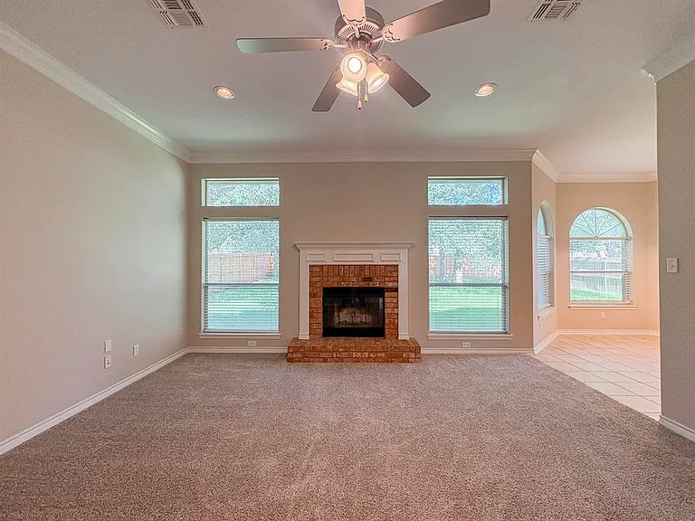 2601 Amber Forest Trl — Photo 2
