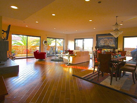 2nd image of 512 Esplanade APT 304