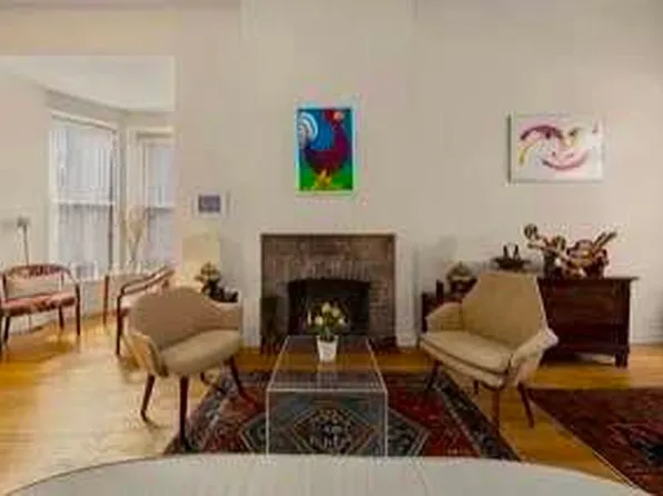 2099 5th Ave, New York, NY 10035