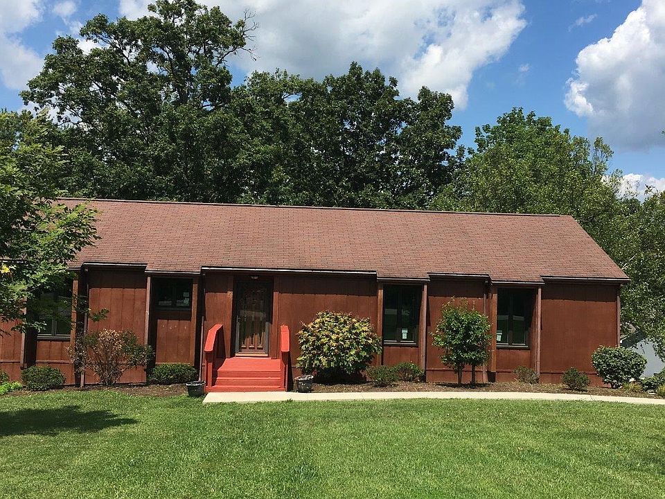1st image of 124 Bellemeade Dr