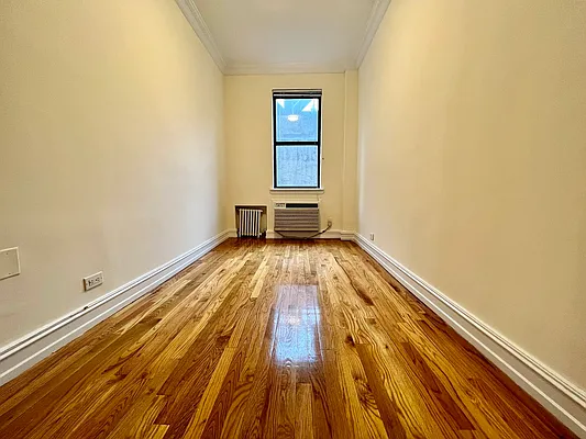 Rented by Corcoran | media 12