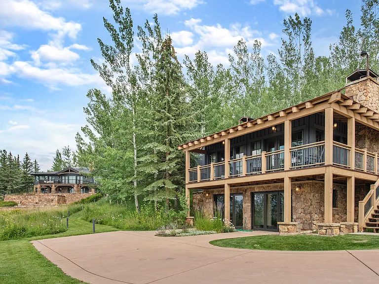 565 N Starwood Dr — Photo 34