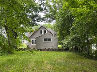 172 Center St, Ellenville, NY 12428