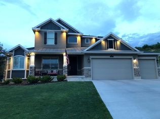 748 E Windsong Ln, North Salt Lake, UT 84054