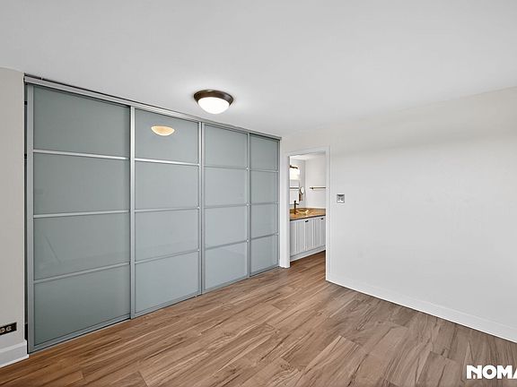 2nd image of 700 N Washington St APT 1106
