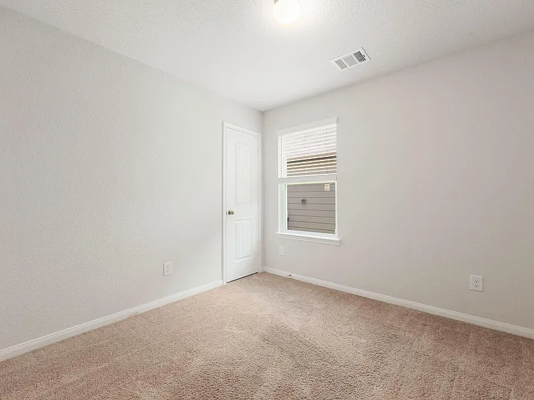 17555 Greystanes Rd — Photo 17