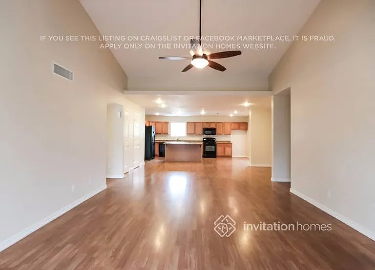 2551 E Diamond Cir — Photo 4
